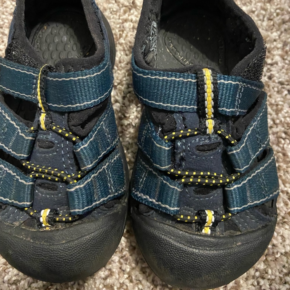 Keen toddler sandals